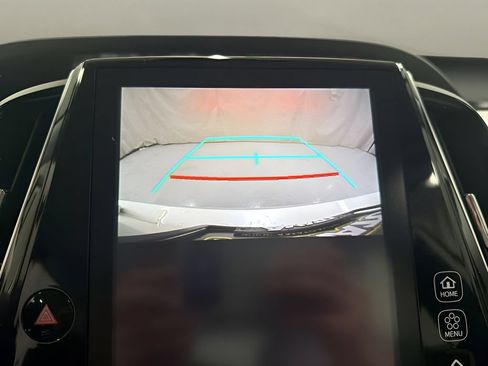 Used 2020 Toyota Prius Prime XLE FWD image 26