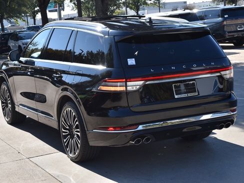 Certified 2022 Lincoln Aviator Black Label w/ Class IV Trailer Tow Package image 10