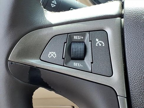 Used 2010 Buick LaCrosse CXL image 10