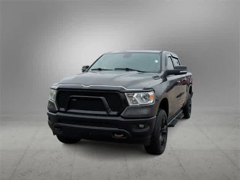 Used 2020 RAM 1500 Big Horn image 3