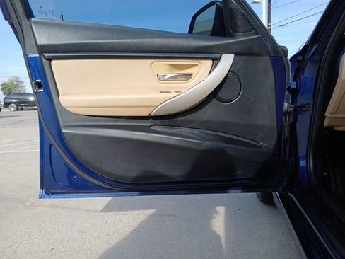 Used 2018 BMW 320i 320i image 17