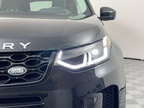 Certified 2024 Land Rover Discovery Sport S image 10