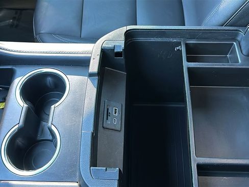 Used 2021 Chevrolet Tahoe LT image 23