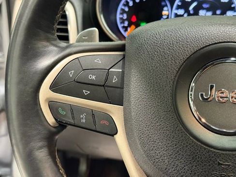 Used 2015 Jeep Grand Cherokee Overland w/ Advanced Technology Group image 14