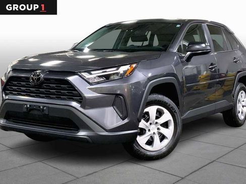 Used 2024 Toyota RAV4 LE image 1