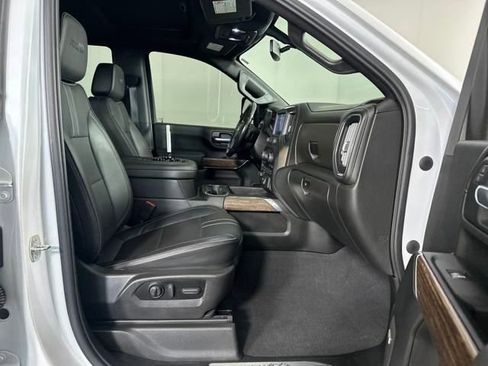 Used 2022 Chevrolet Silverado 3500 High Country image 29