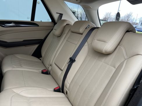 Certified 2017 Mercedes-Benz GLE 350 image 32