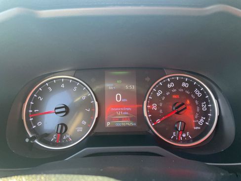 Used 2019 Toyota RAV4 LE w/ All Weather Liner Package AWD/4WD image 13