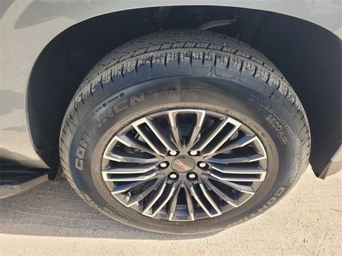 New 2026 GMC Yukon Elevation w/ LPO, Floor Liner Package image 19