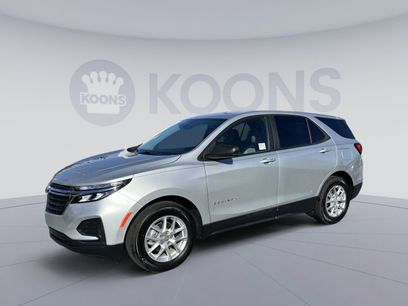Used 2022 Chevrolet Equinox LS w/ LS Convenience Package