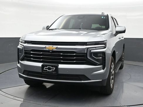 Used 2025 Chevrolet Tahoe LS AWD/4WD image 8