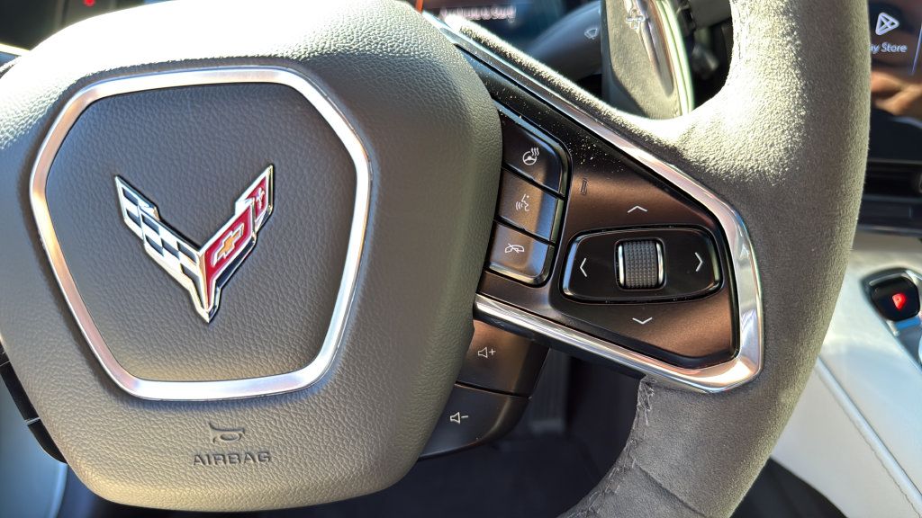 Used 2024 Chevrolet Corvette Stingray Preferred Cpe w/ Z51 Performance Package RWD image 46