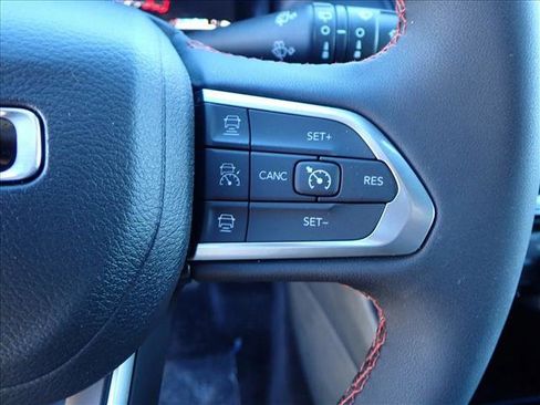 New 2026 Jeep Compass Trailhawk image 17