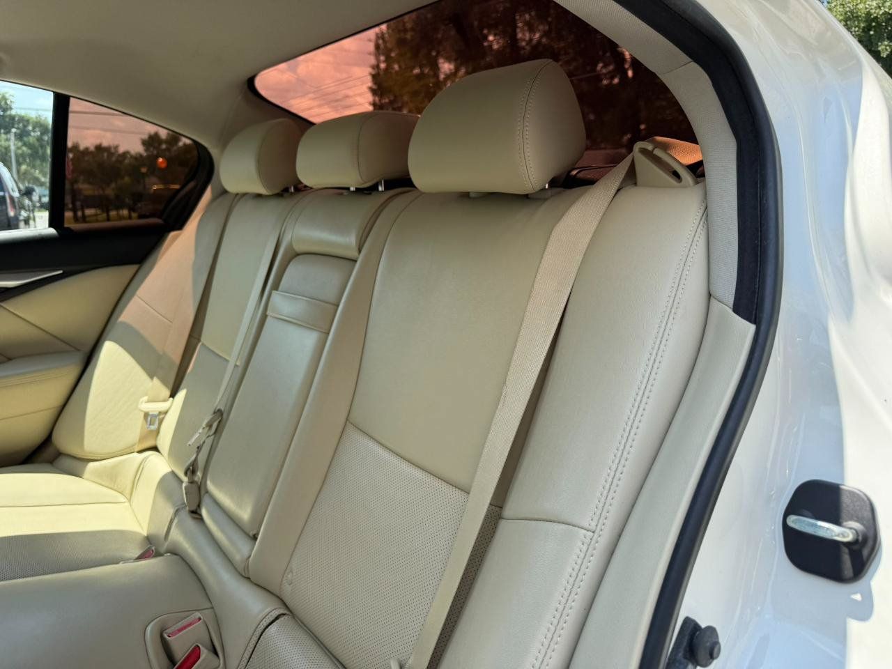 Used 2018 INFINITI Q50 Luxe w/ Sensory Package (Luxe) RWD image 23