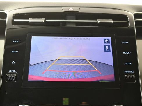 Used 2022 Hyundai Tucson SE image 29