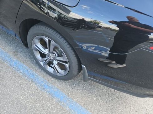 Used 2023 Honda Accord EX image 11