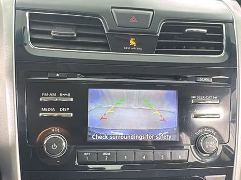Used 2014 Nissan Altima 2.5 SV image 23