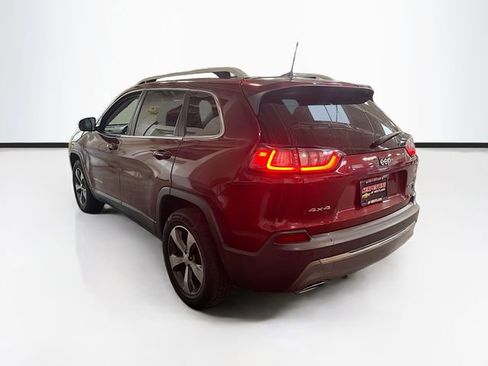 Used 2019 Jeep Cherokee Limited image 8