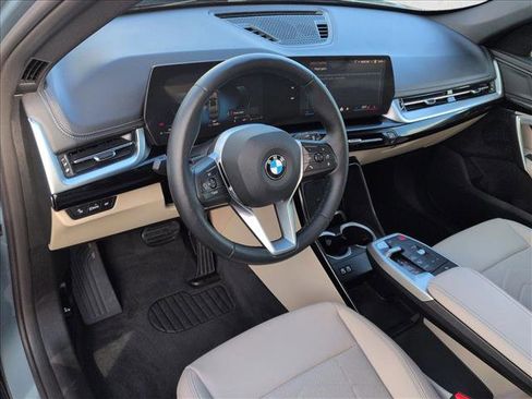 Used 2025 BMW X1 xDrive28i w/ Convenience Package image 10