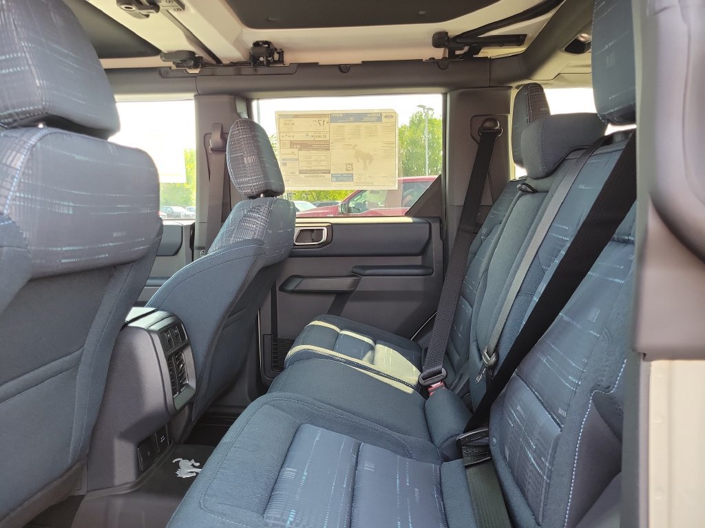 New 2026 Ford Bronco Heritage Edition AWD/4WD image 16