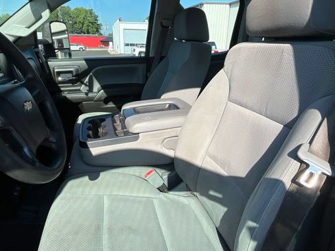 Used 2016 Chevrolet Silverado 2500 W/T w/ Snow Plow Prep Package AWD/4WD image 20