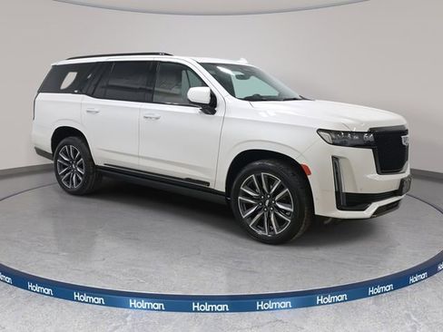 Used 2023 Cadillac Escalade Sport w/ Touring Package image 4