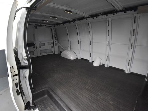 Used 2023 Chevrolet Express 2500 Extended w/ Driver Convenience Package image 15