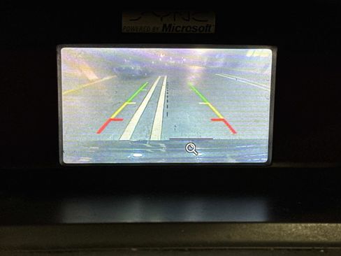 Used 2015 Ford Escape SE image 24