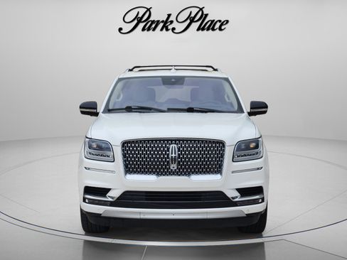 Used 2020 Lincoln Navigator Reserve w/ Luxury Package image 5