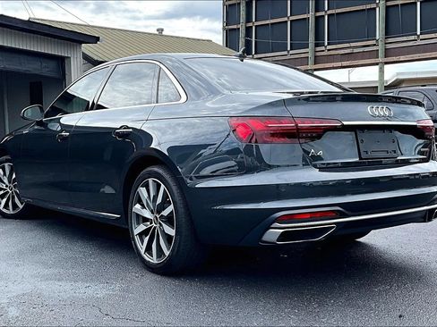 Used 2022 Audi A4 2.0T Premium Plus w/ Premium Plus Package AWD/4WD image 4
