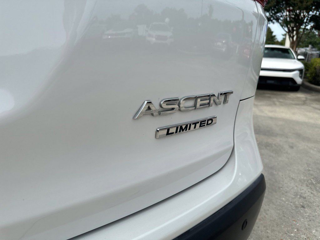Used 2022 Subaru Ascent Limited AWD/4WD image 11