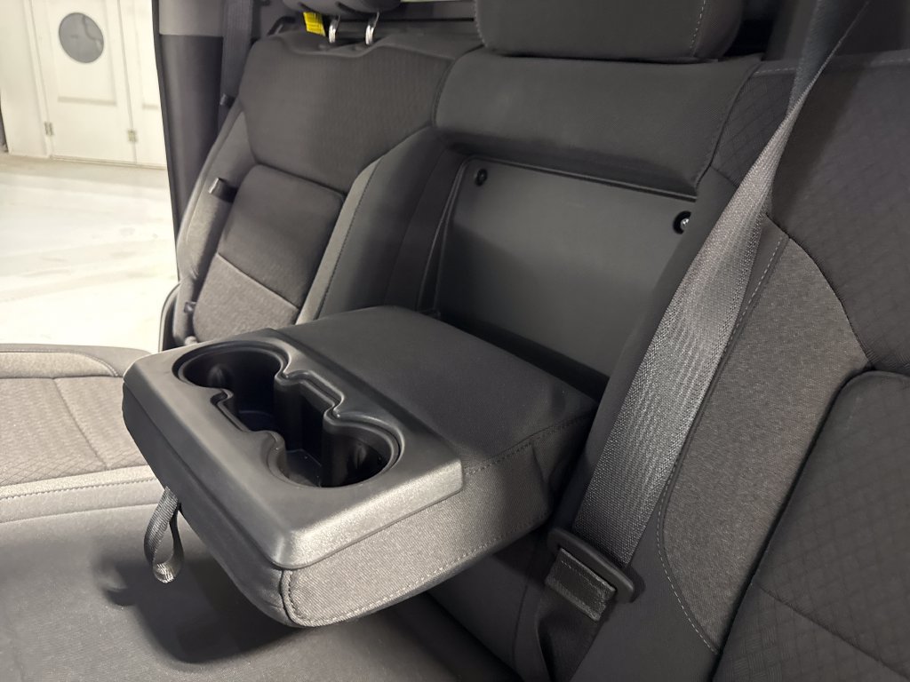 Used 2020 Chevrolet Silverado 1500 LT w/ All-Star Edition RWD image 40