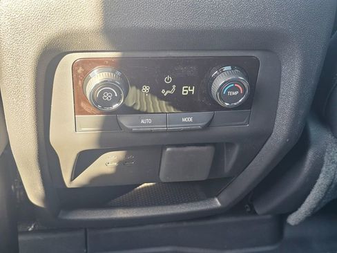 New 2026 Chevrolet Traverse Z71 image 19