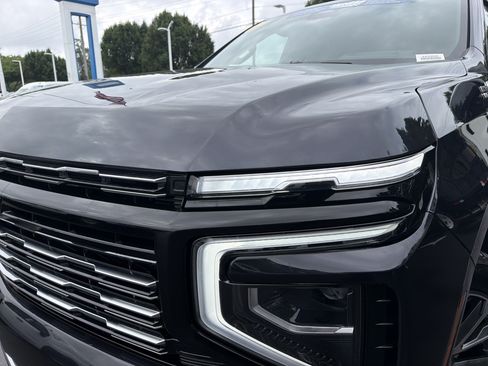 Used 2025 Chevrolet Tahoe High Country w/ Sun And Tow Package AWD/4WD image 6