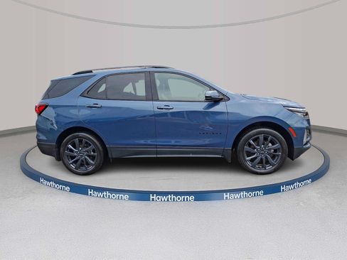 Used 2024 Chevrolet Equinox RS w/ RS Leather Package AWD/4WD image 7