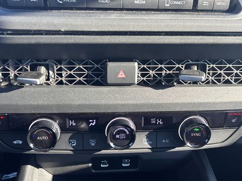 Used 2023 Honda Accord EX image 19