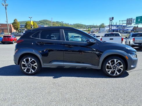 Used 2023 Hyundai Kona Limited w/ Cargo Package image 7
