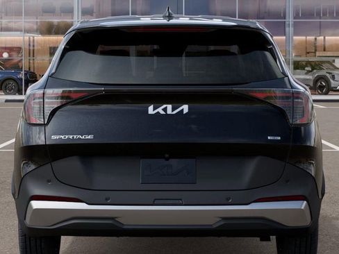 New 2026 Kia Sportage LX FWD image 13