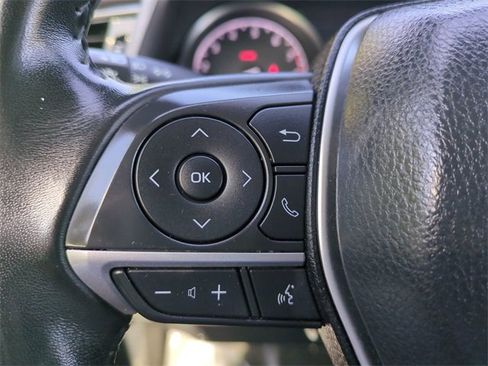 Used 2023 Toyota Camry XLE image 24