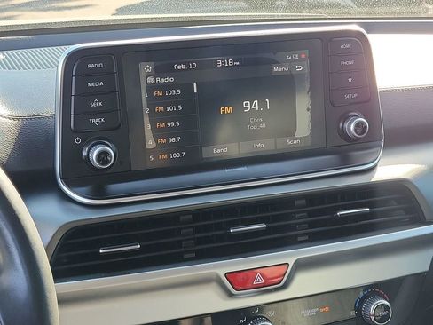 Used 2020 Kia Telluride S image 18