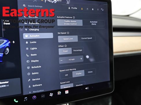 Used 2018 Tesla Model 3 Mid Range image 15