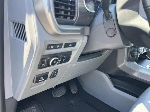 Used 2024 Ford F150 Lariat w/ Bed Utility Package AWD/4WD image 35
