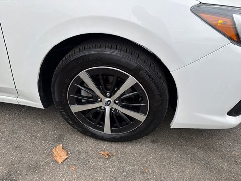 Used 2023 Subaru Impreza 2.0i Premium image 4