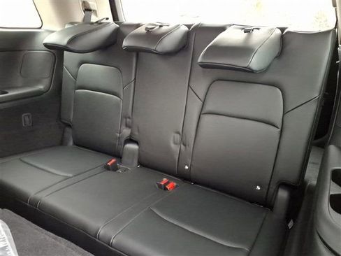 New 2026 Nissan Pathfinder SL image 30