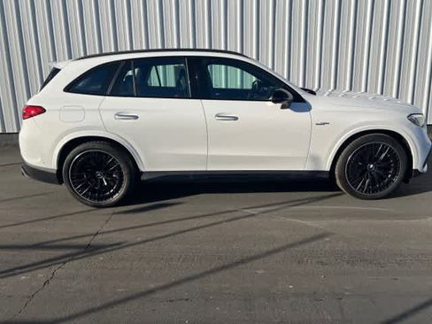 Certified 2025 Mercedes-Benz GLC 43 AMG 4MATIC image 7