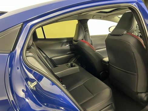 Used 2025 Toyota Prius Plug-In Hybrid w/ Limited Premium Package image 28