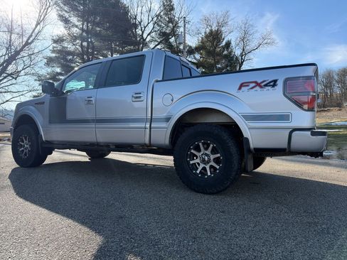 Used 2012 Ford F150 FX4 w/ FX Luxury Pkg image 12