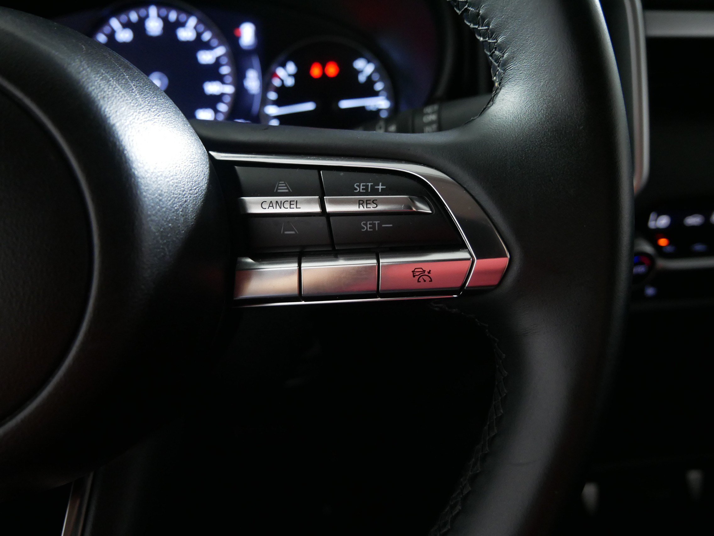 Used 2025 MAZDA CX-50 AWD 2.5 S w/ Premium Package image 28