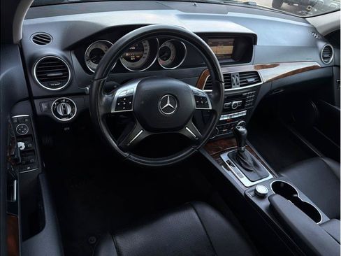 Used 2014 Mercedes-Benz C 300 4MATIC Sedan image 2