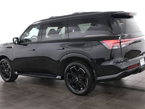 Used 2026 INFINITI QX80 4WD w/ Sport Exterior Package image 4